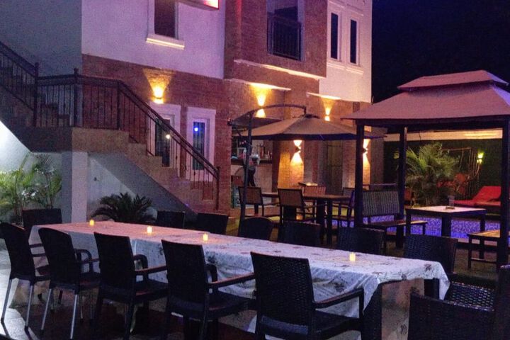Hotel 43 of 45