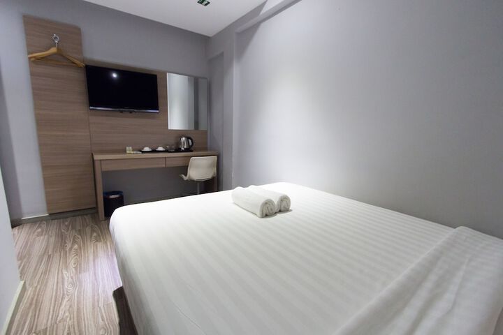 Room 17 of 43