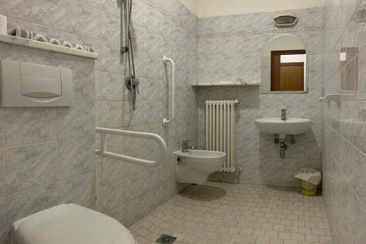 Room 55 of 70