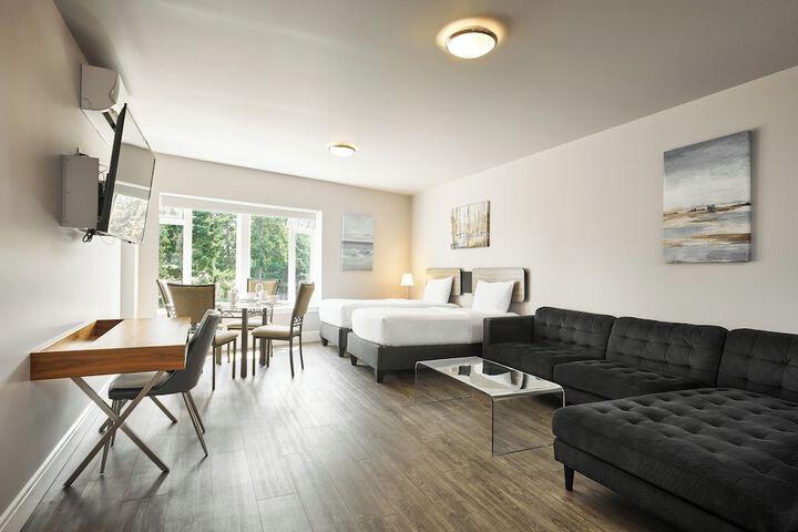 Room 5 of 34