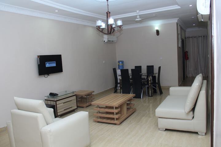 Room 12 of 35