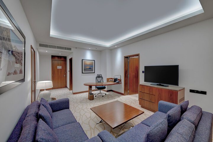 Room 43 of 167