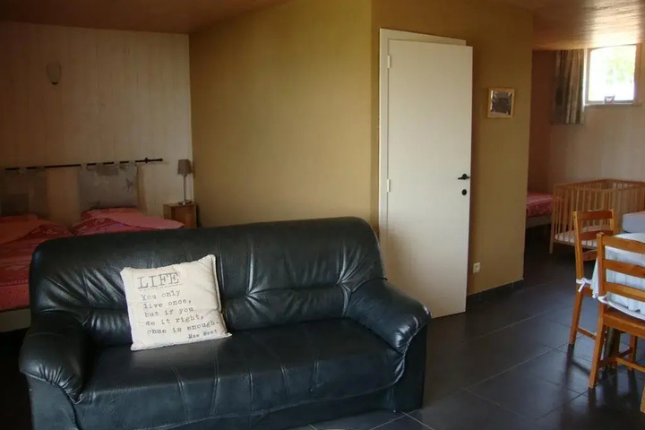 Room 5 of 13