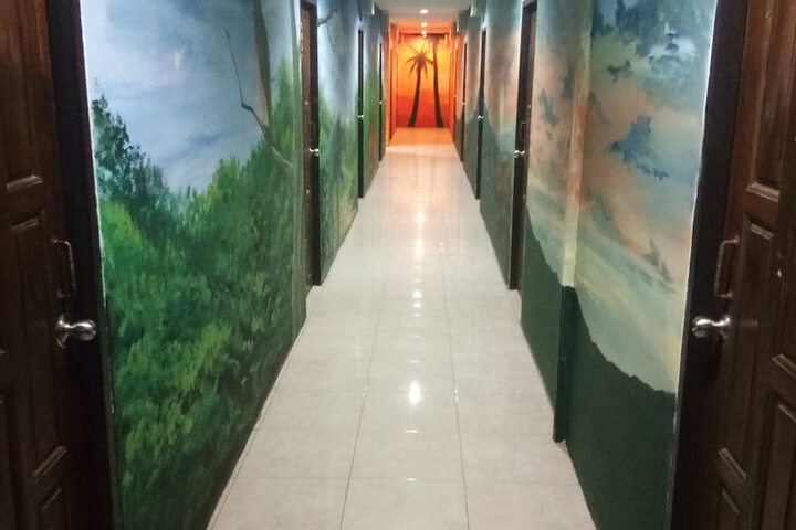 Room 28 of 57