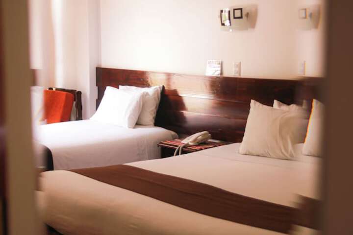 Room 35 of 75