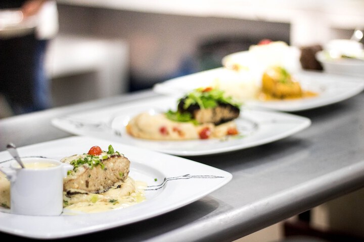 Dining 97 of 136