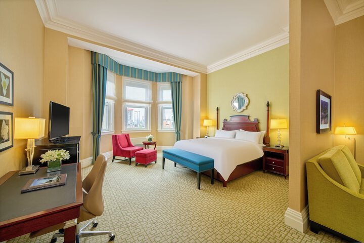 Room 25 of 87