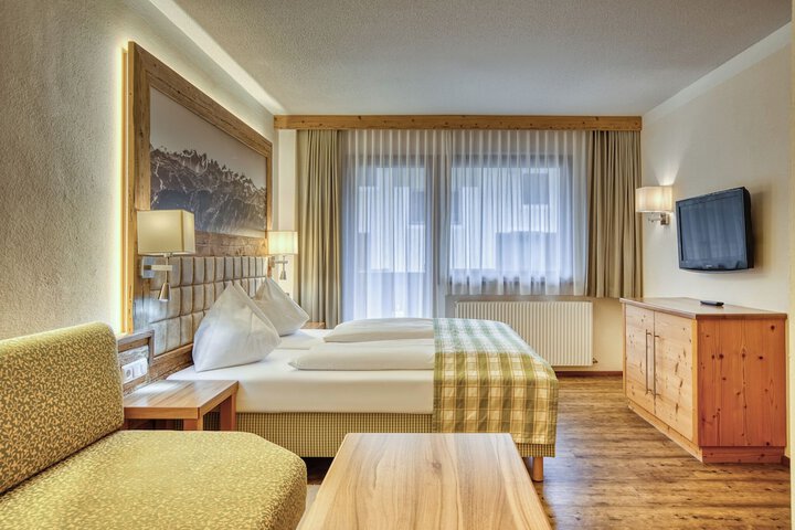 Room 54 of 171
