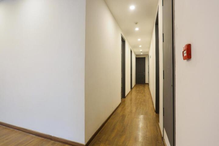 Townhouse Meera Bagh