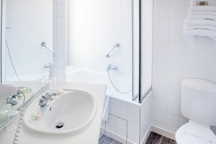 Bath Interior