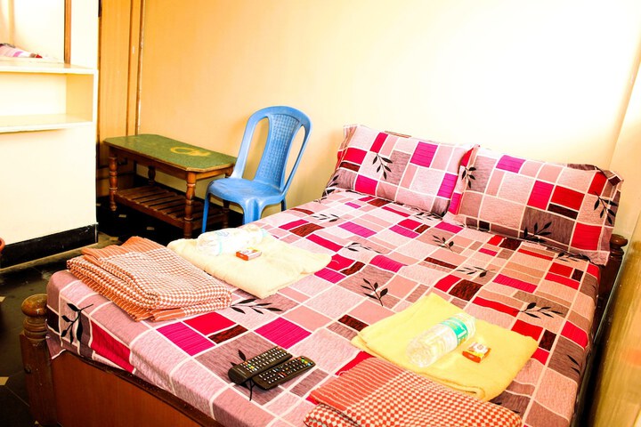 Room 16 of 26
