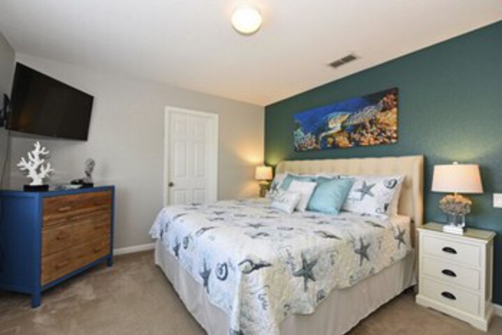 Room 40 of 48