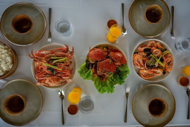 Dining 47 of 68