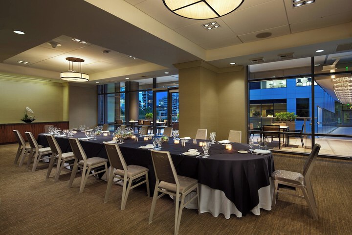 Meeting facility