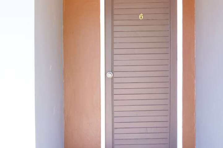 Hotel 11 of 13