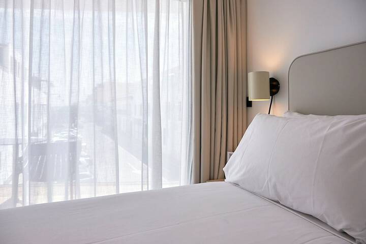 Room 21 of 52