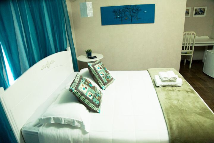 Room 12 of 133