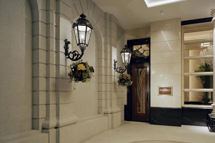 Lobby Entry