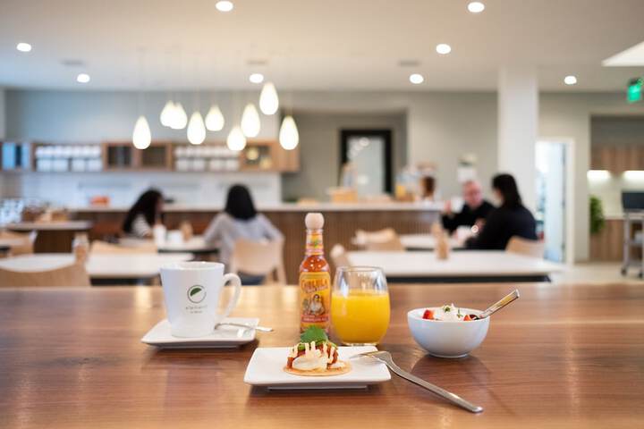 Breakfast/Coffee Service 27 of 47