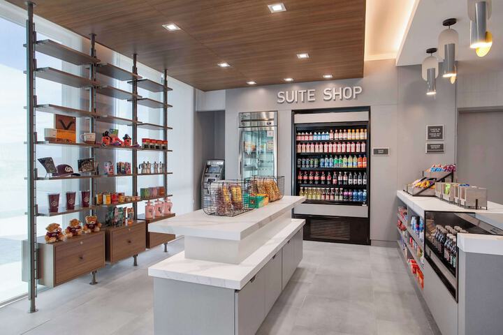 Snack bar