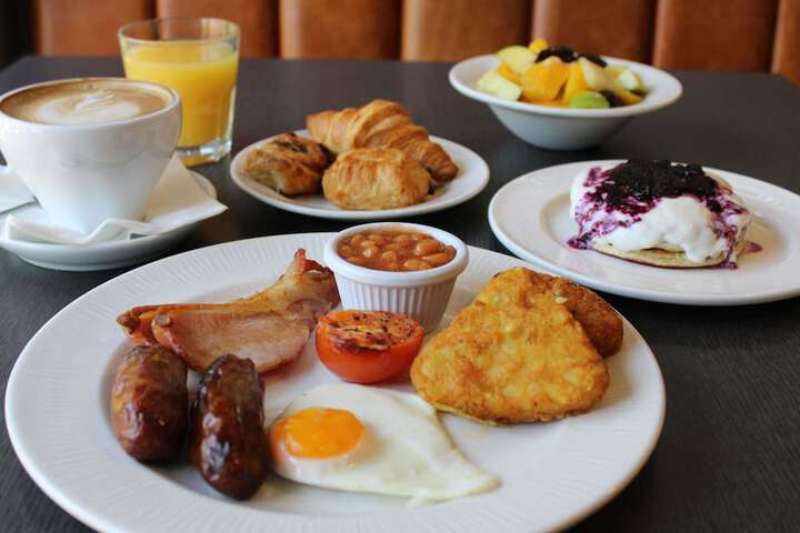 Breakfast/Coffee Service 24 of 54