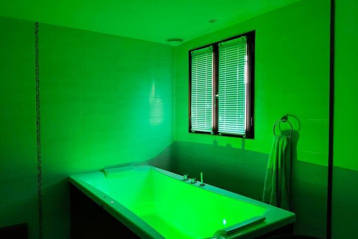 Room 30 of 45