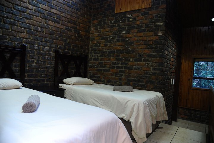 Room 52 of 267