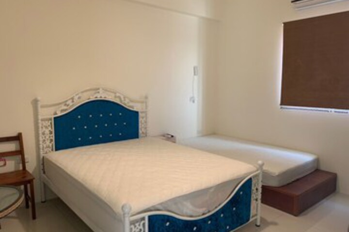 Room 15 of 29