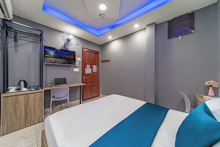 Eros Hotel - Go Vap