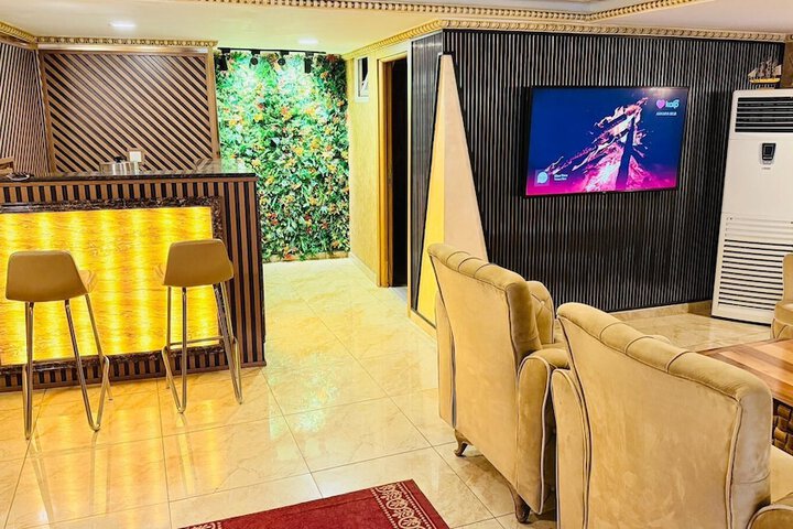 Hotel Interior 8 of 60