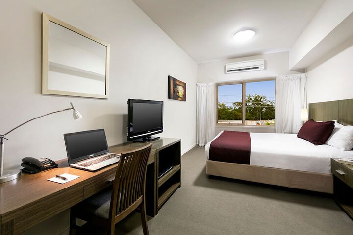 Room 15 of 36