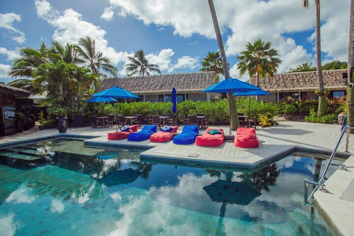 Hotel with Pool