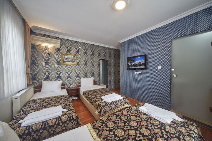 Room 15 of 42