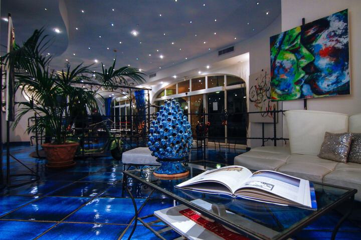 Hotel Interior 8 of 278