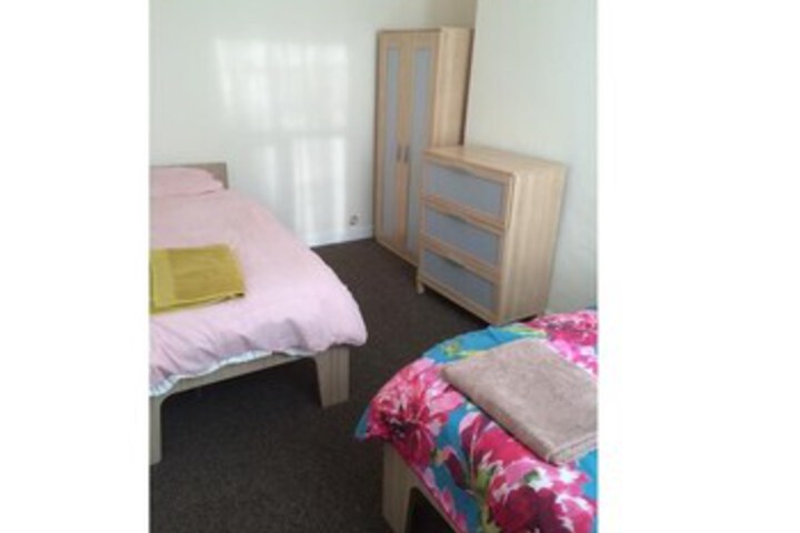 Room 29 of 35