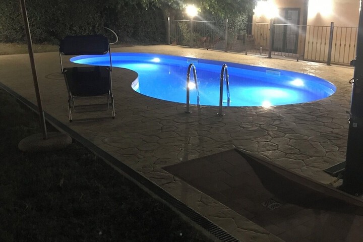 Pool 23 of 50