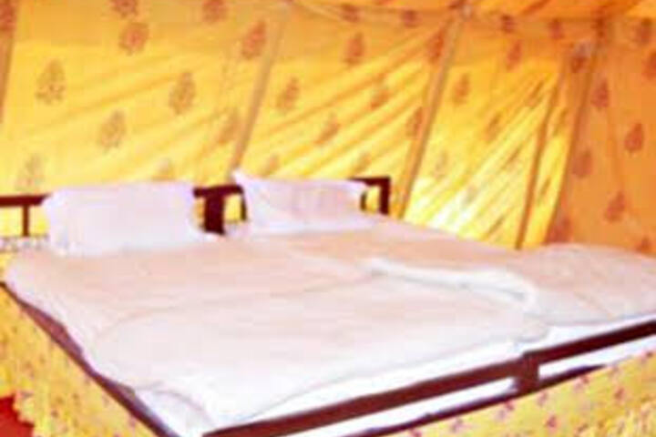 Room 3 of 9