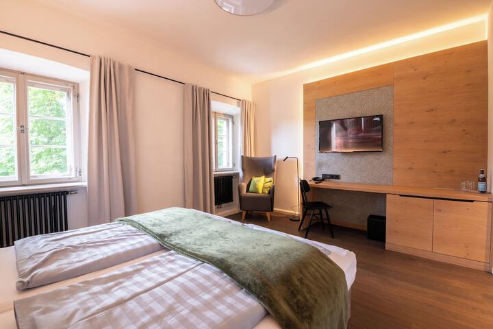 Room 20 of 53