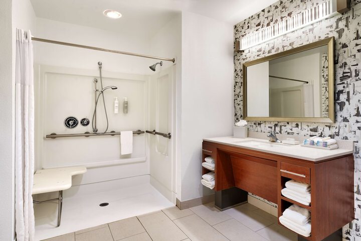 Bathroom shower