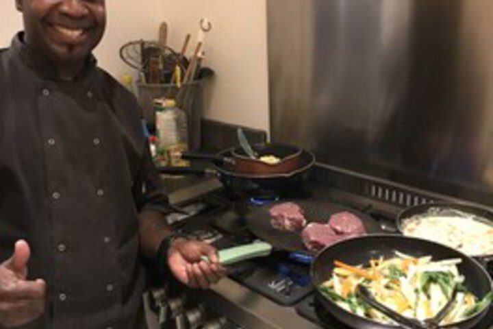 Dining 21 of 23