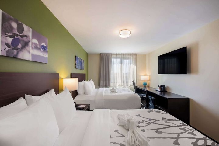 Room 20 of 40