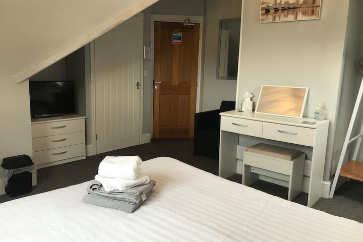 Room 14 of 92
