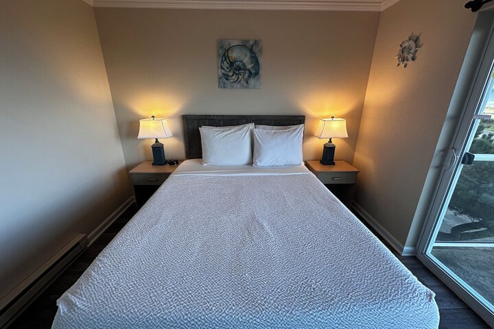 Room 17 of 114
