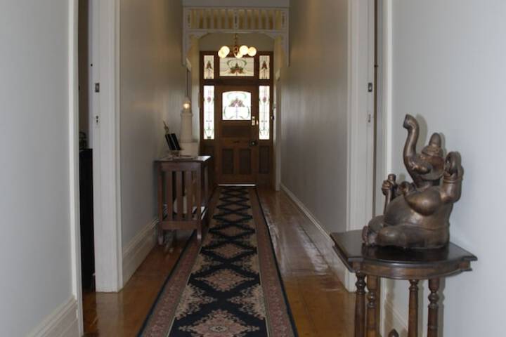Ballroom/Hall 30 of 45