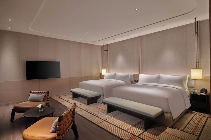 Room 14 of 71