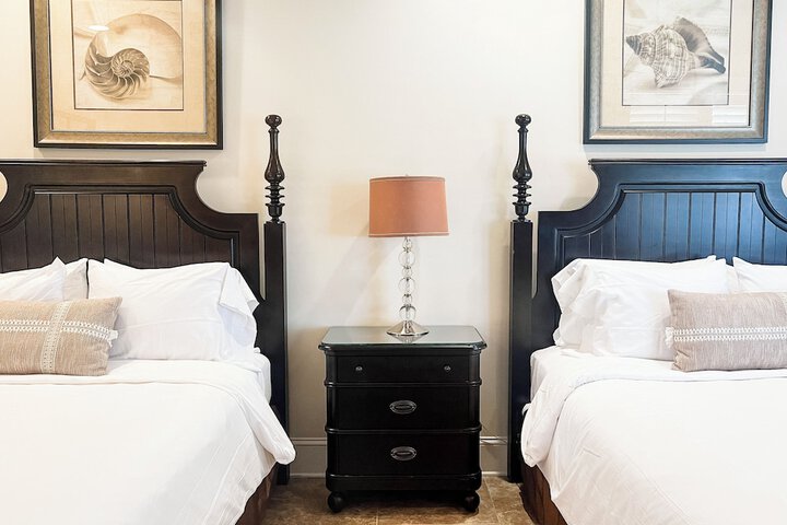 Room 4 of 39