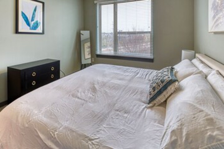 Room 210 of 283