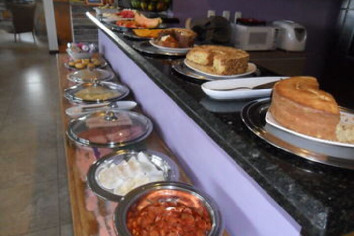 Breakfast/Coffee Service 8 of 177