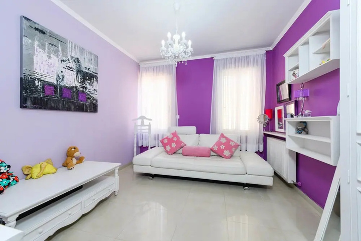 Room 2 of 26