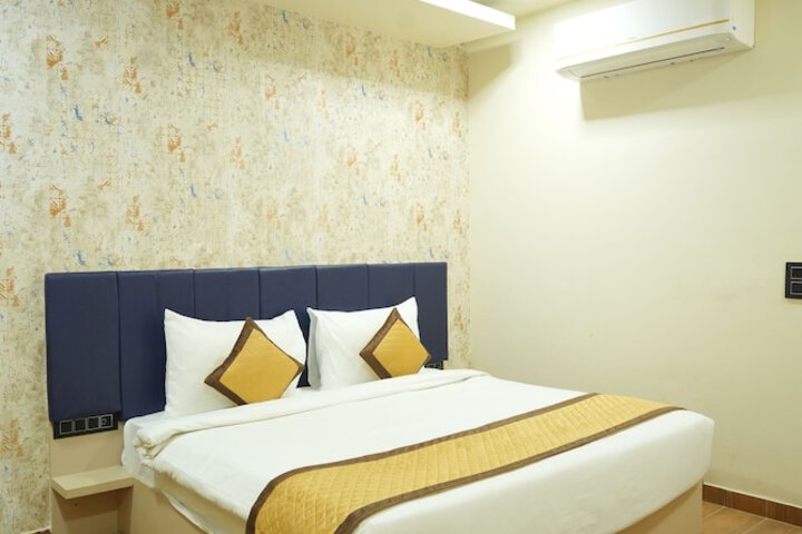 Room 7 of 21